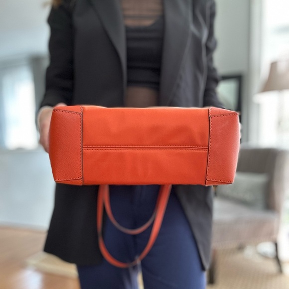 NWT authentic MK Eva tote deep orange - Picture 4 of 10